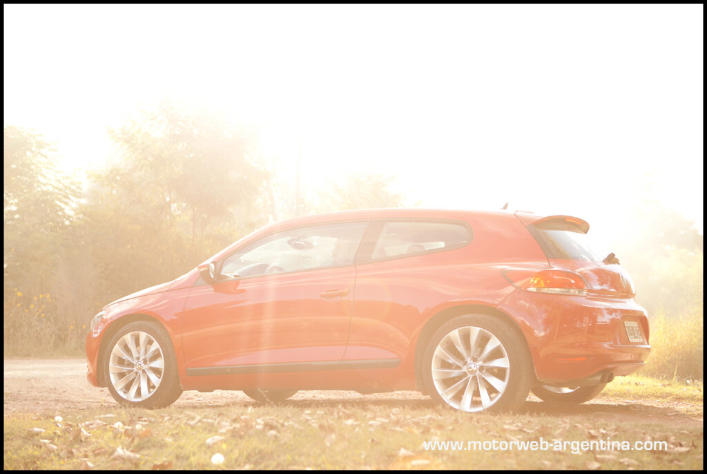 2013-02 TEST Scirocco DSG 125