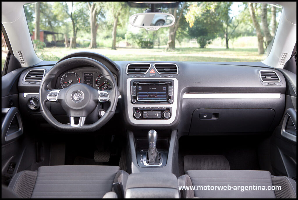 2013-02 TEST Scirocco DSG 300