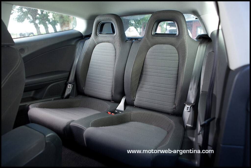 2013-02 TEST Scirocco DSG 318