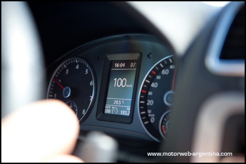2013-02 TEST Scirocco DSG 350