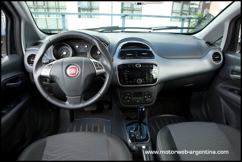 2013-04-08 TEST Fiat Palio Dualogic 0020