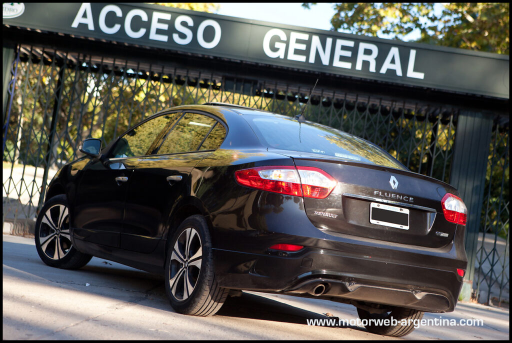 2013-04-19 TEST Renault Fluence GT 110