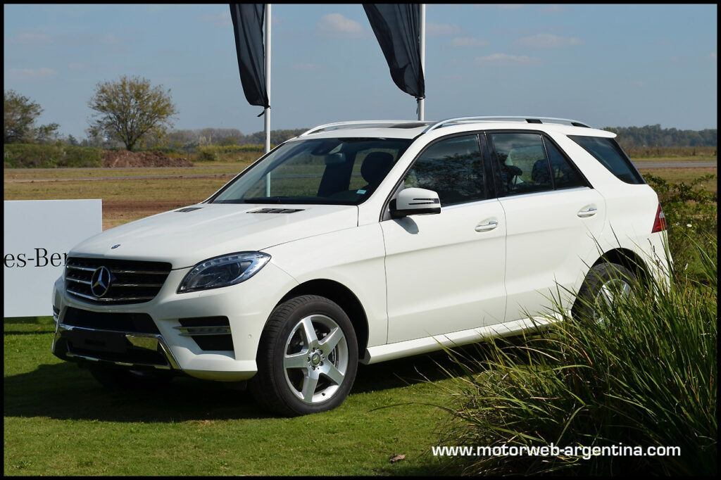 2013-04-25 PRES Mercedes ML350 - 002