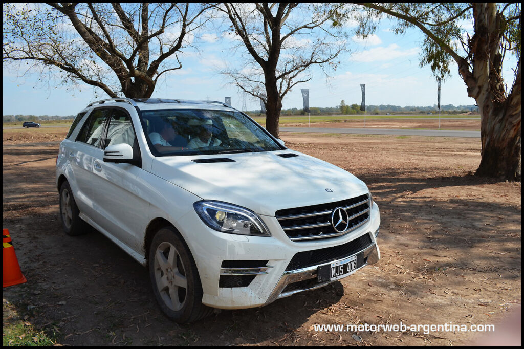 2013-04-25 PRES Mercedes ML350 - 013