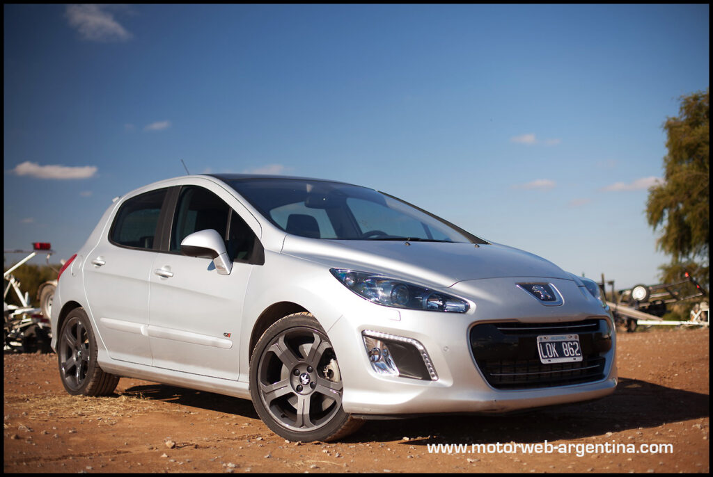 2013-05-04 TEST Peugeot 308 GTI 003