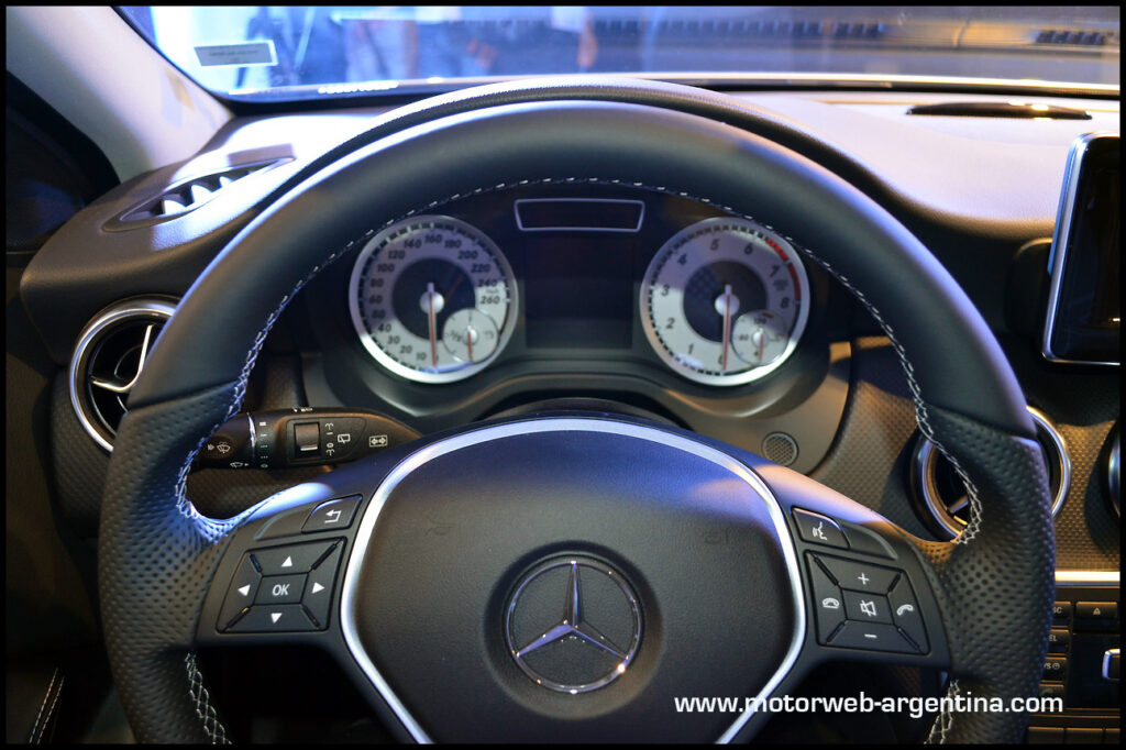 2013-05-14 PRES Mercedes Clase A - 509