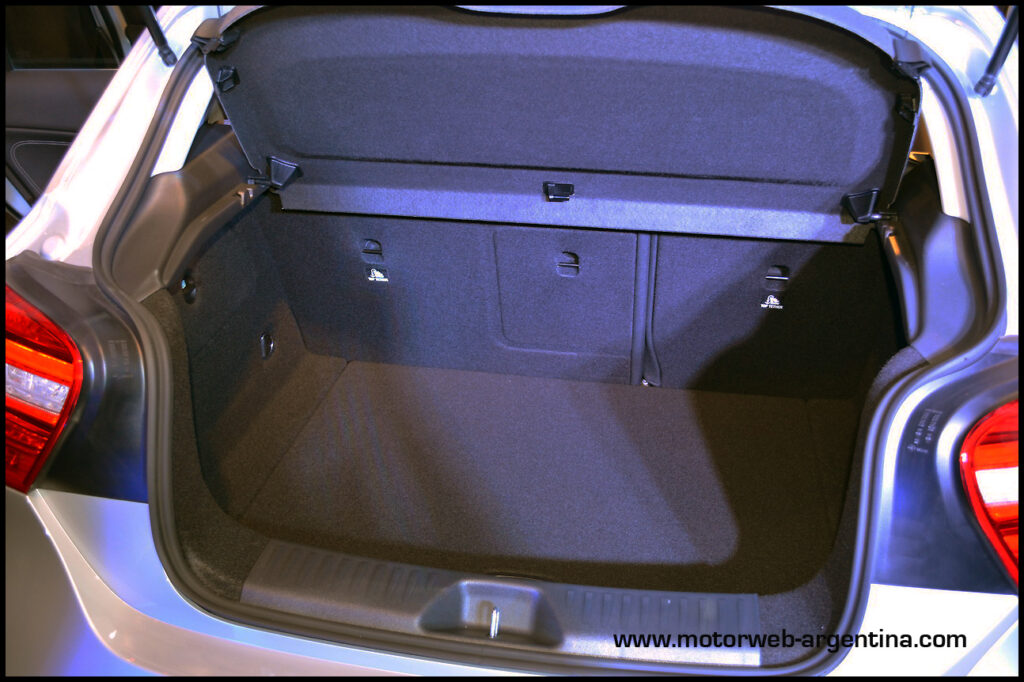 2013-05-14 PRES Mercedes Clase A - 523