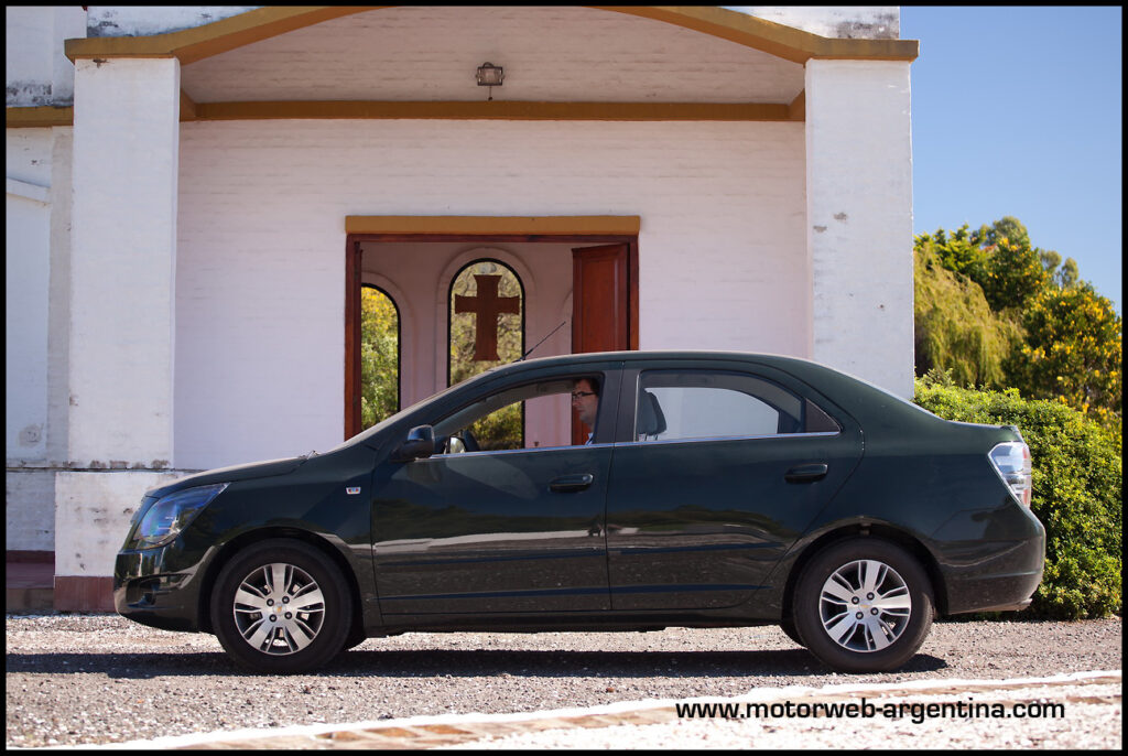 2013-05-16 TEST Chevrolet Cobalt 003