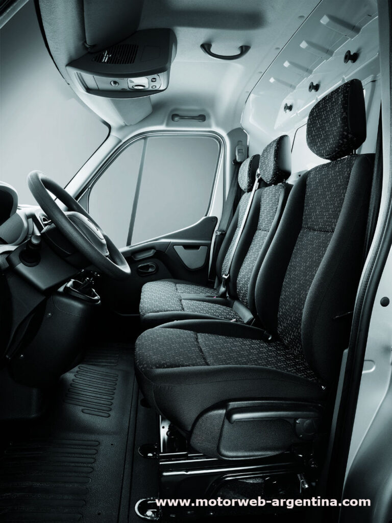 2013-05-22 PRES Renault Master 2013 - 12