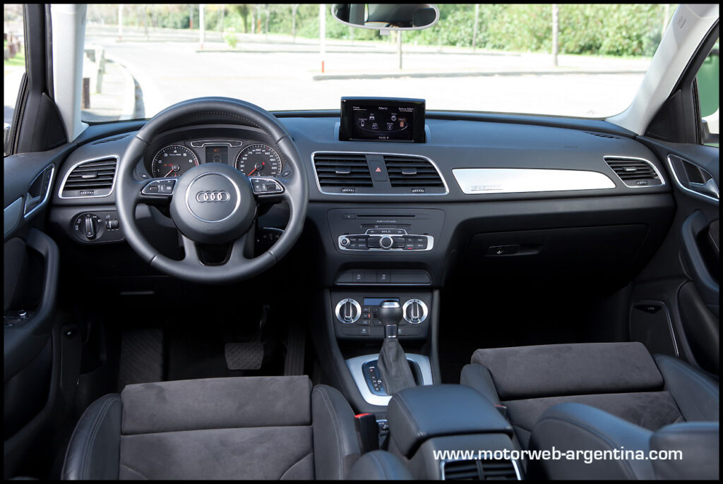 2013-05-30 TEST Audi Q3 TFSI 200