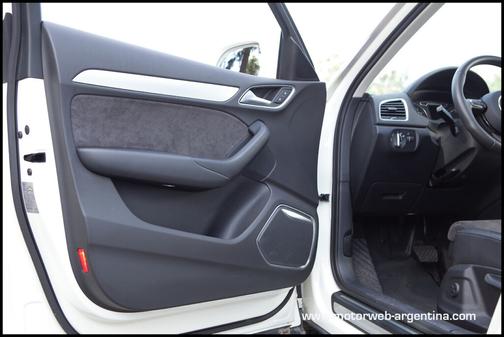 2013-05-30 TEST Audi Q3 TFSI 214