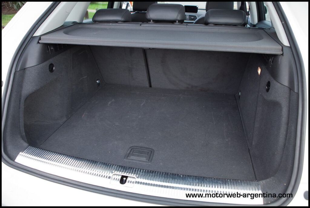 2013-05-30 TEST Audi Q3 TFSI 226