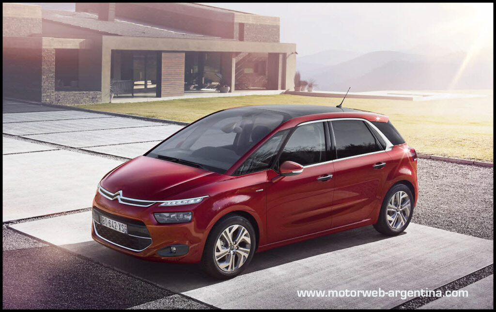 Citroen C4 Technospace 2013 -001