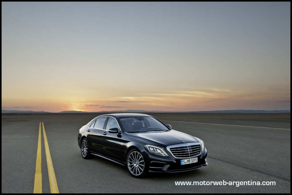 Mercedes-Benz S 350 BlueTec ( W222) 2012
