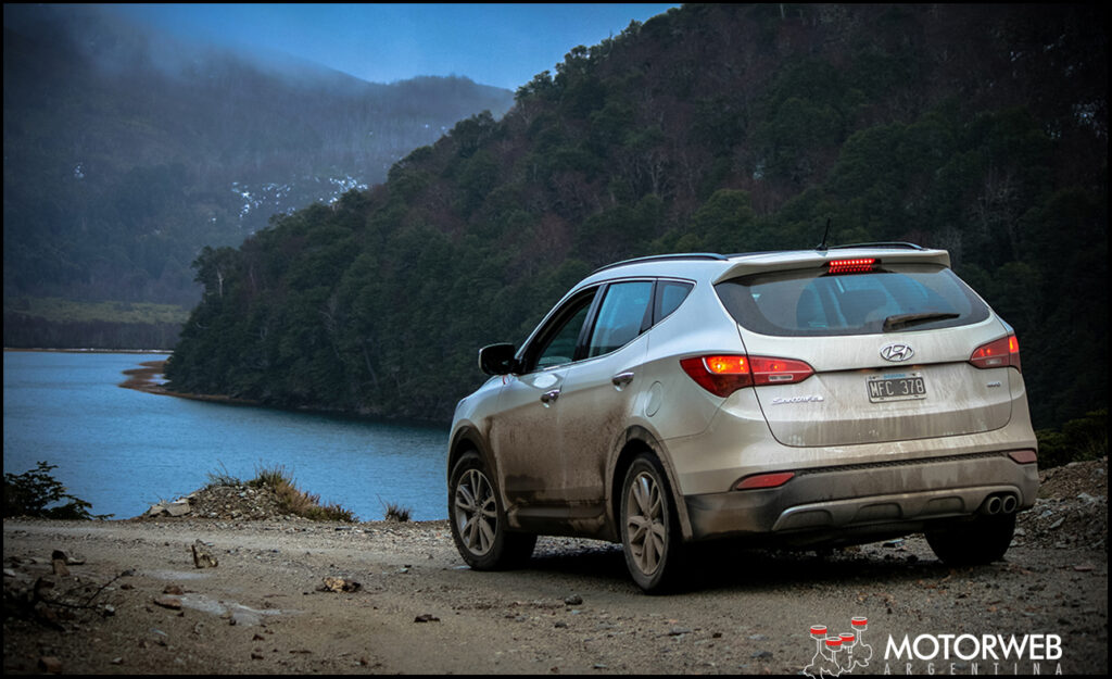 2013-06 Hyundai Santa Fe Argentina 16