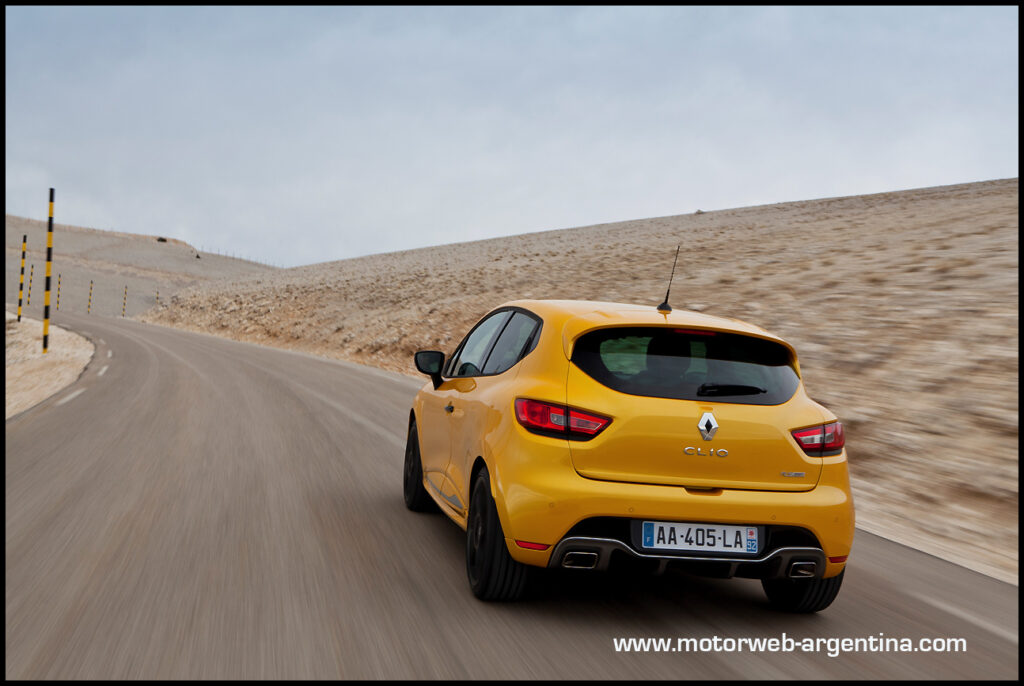 Renault_43894_global_en