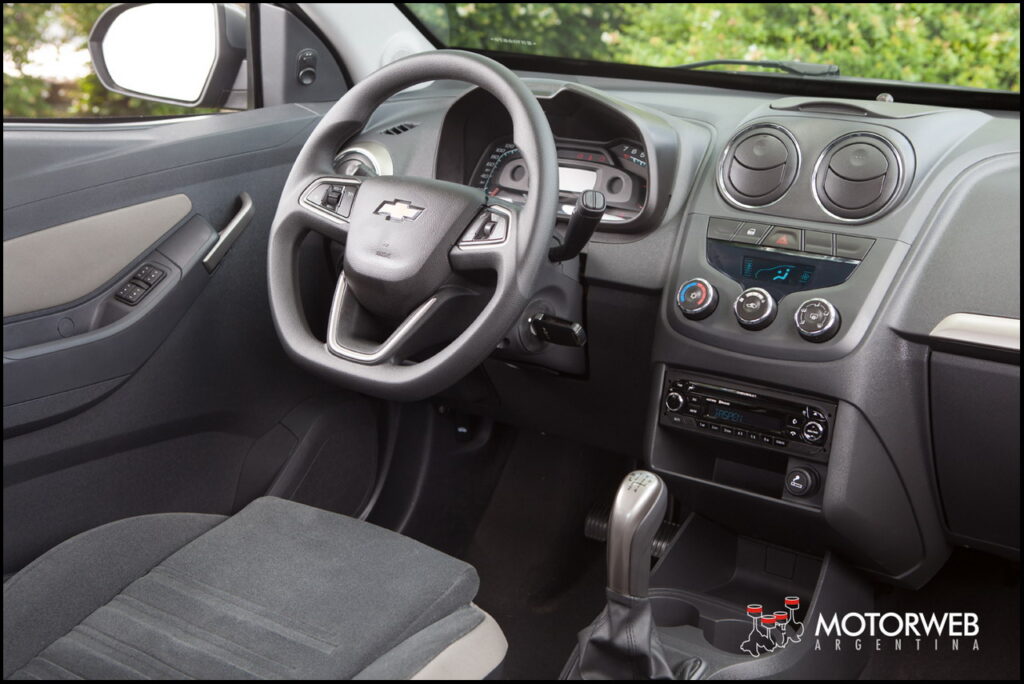2014-02 TEST Chevolet Agile Motorweb Argentina 53