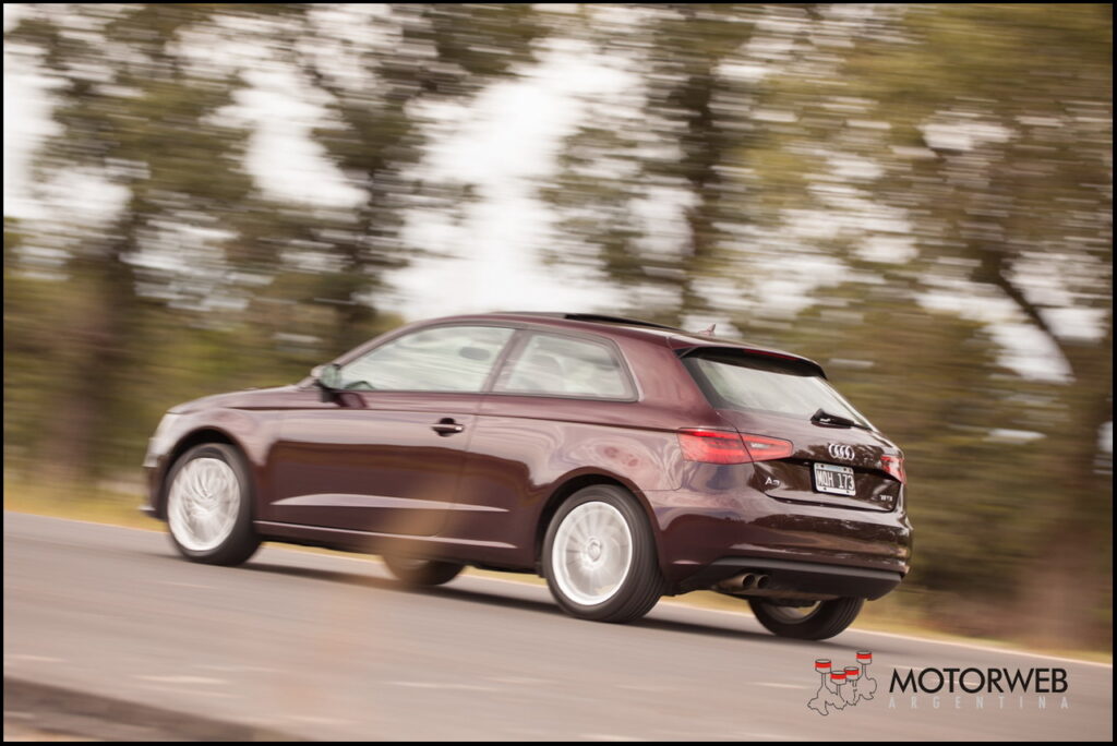 2014-03 TEST Audi A3 14T Motorweb Argentina 040