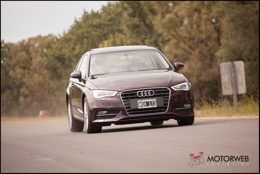 2014-03 TEST Audi A3 14T Motorweb Argentina 043