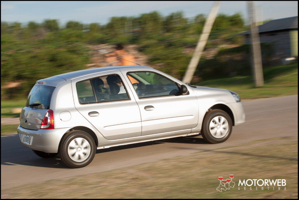2014-05-10 TEST Renault Clio Mio 22