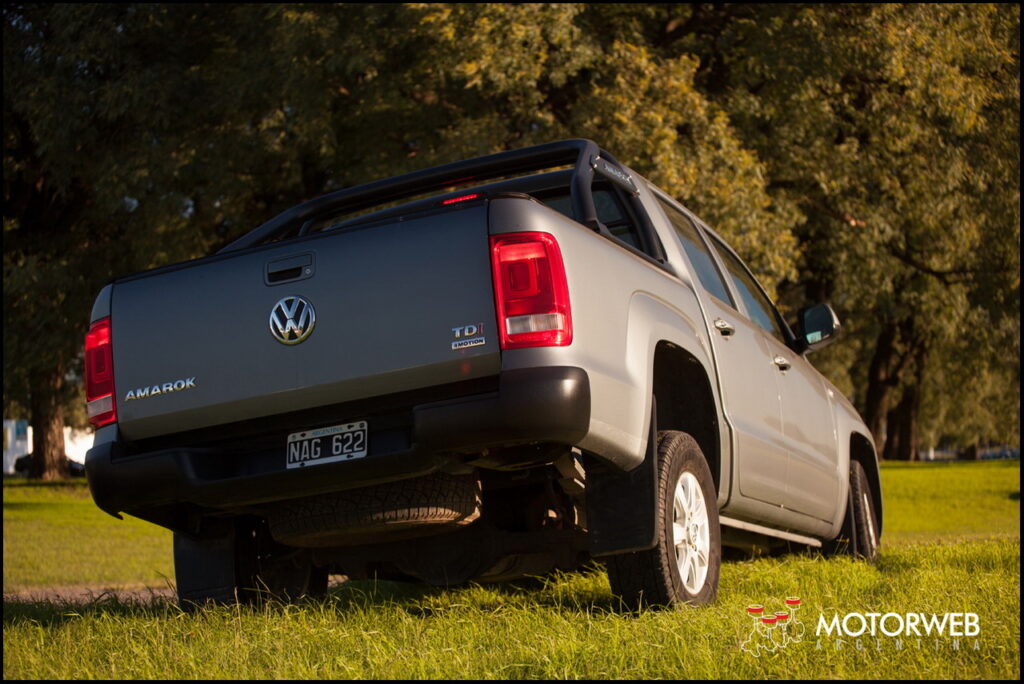 2014-06 TEST VW Amarok TL AT8 Motorweb 17