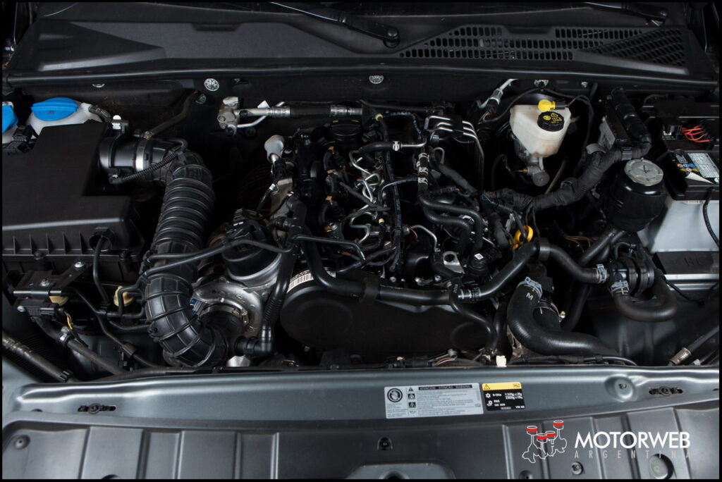 2014-06 TEST VW Amarok TL AT8 Motorweb 63