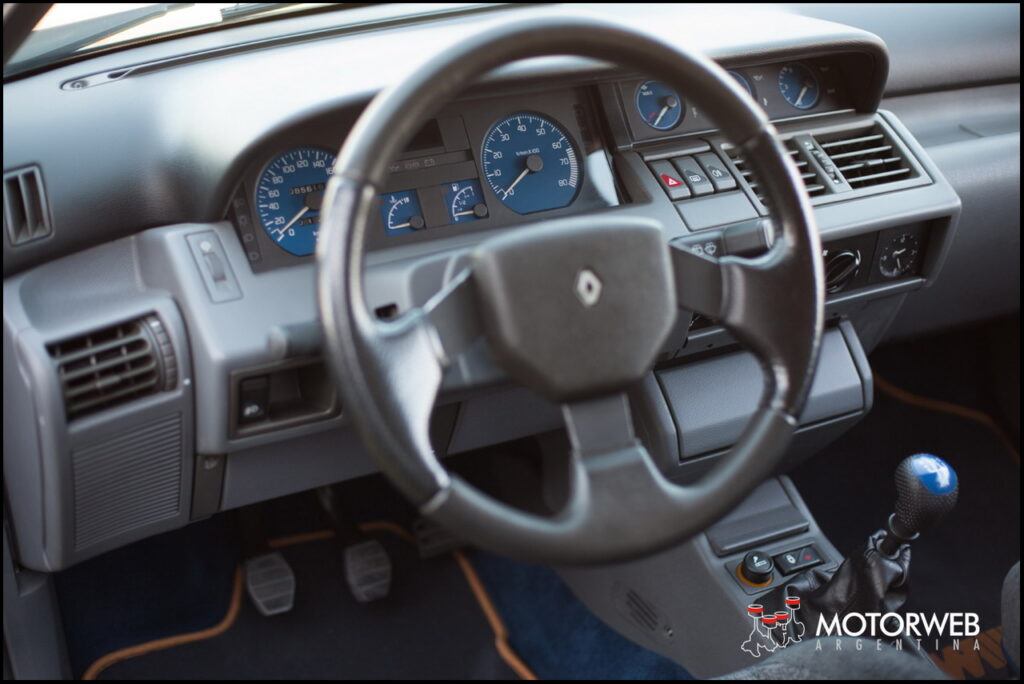 2014 MITOS Motorweb-Renault Clio Williams 31