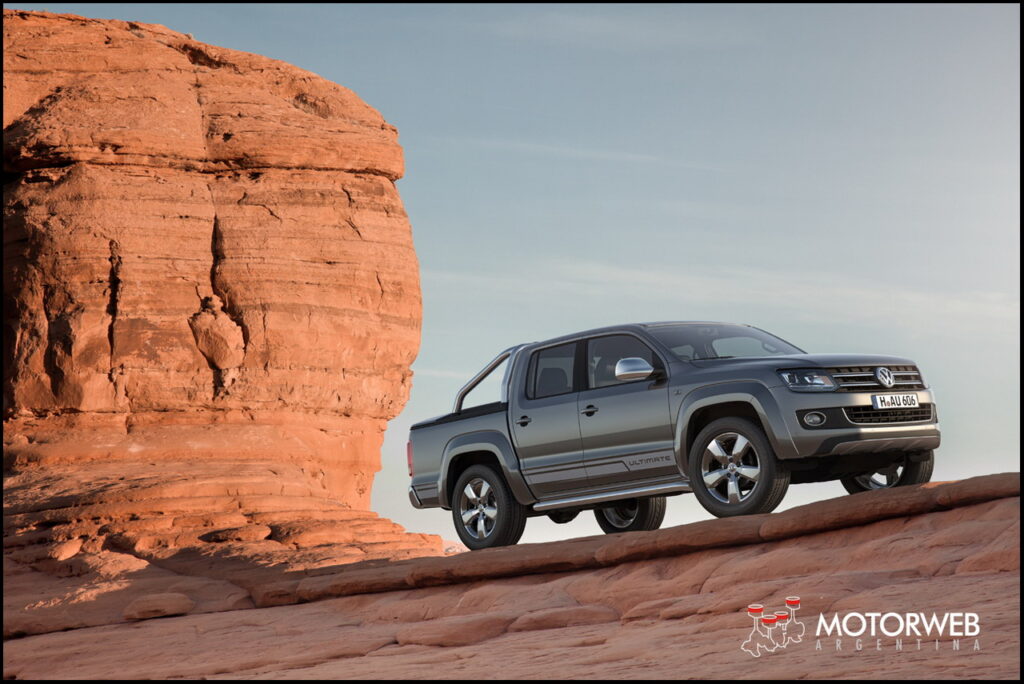 VW Amarok Ultimate 2015 Motorweb 01