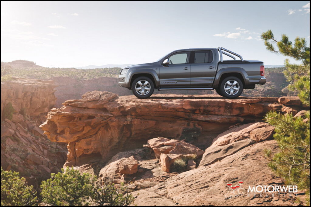 VW Amarok Ultimate 2015 Motorweb 02