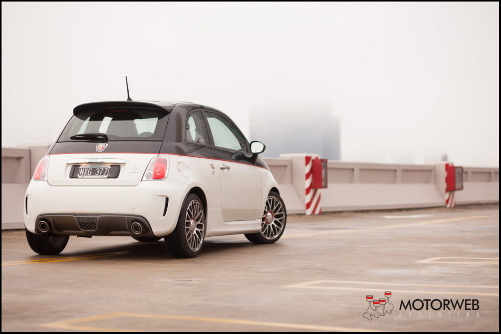 2014-07 TEST Abarth 595 Turismo Motorweb Argentina 049