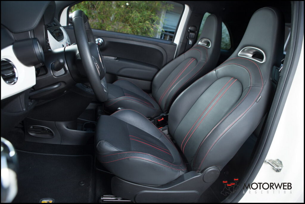 2014-07 TEST Abarth 595 Turismo Motorweb Argentina 117