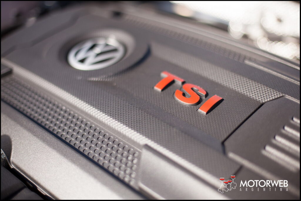 2014-07 TEST VW Golf VII GTI Motorweb Argentina 110