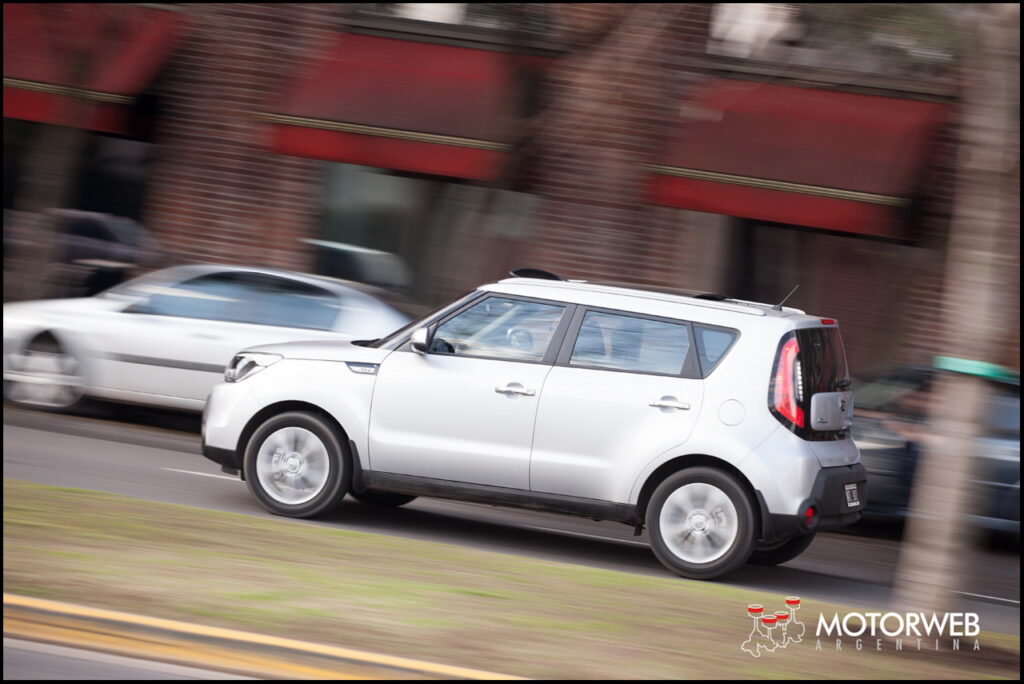 2014-08 TEST Kia Soul Motorweb Argentina 046