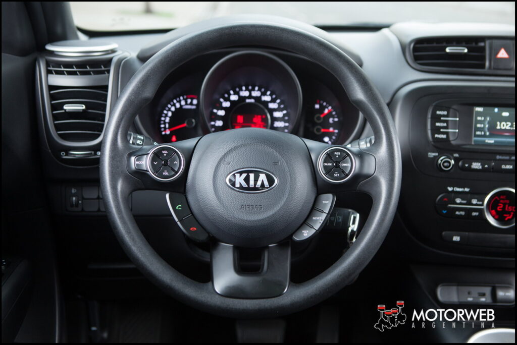 2014-08 TEST Kia Soul Motorweb Argentina 111