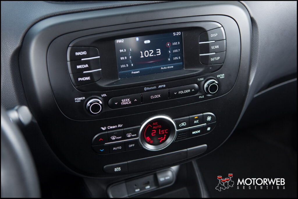 2014-08 TEST Kia Soul Motorweb Argentina 119