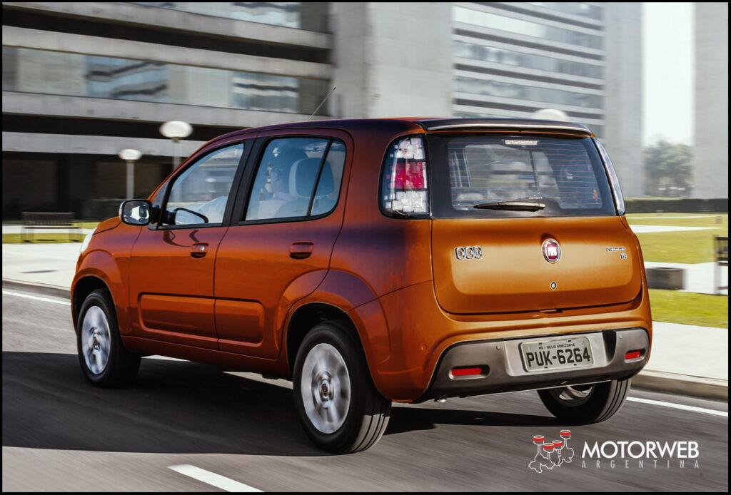 Fiat Uno 2015 Argentina 02