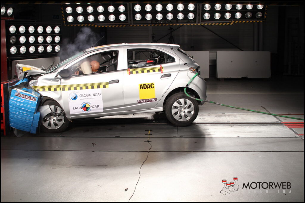 LatinNCAP Chevrolet Onix 2014 02