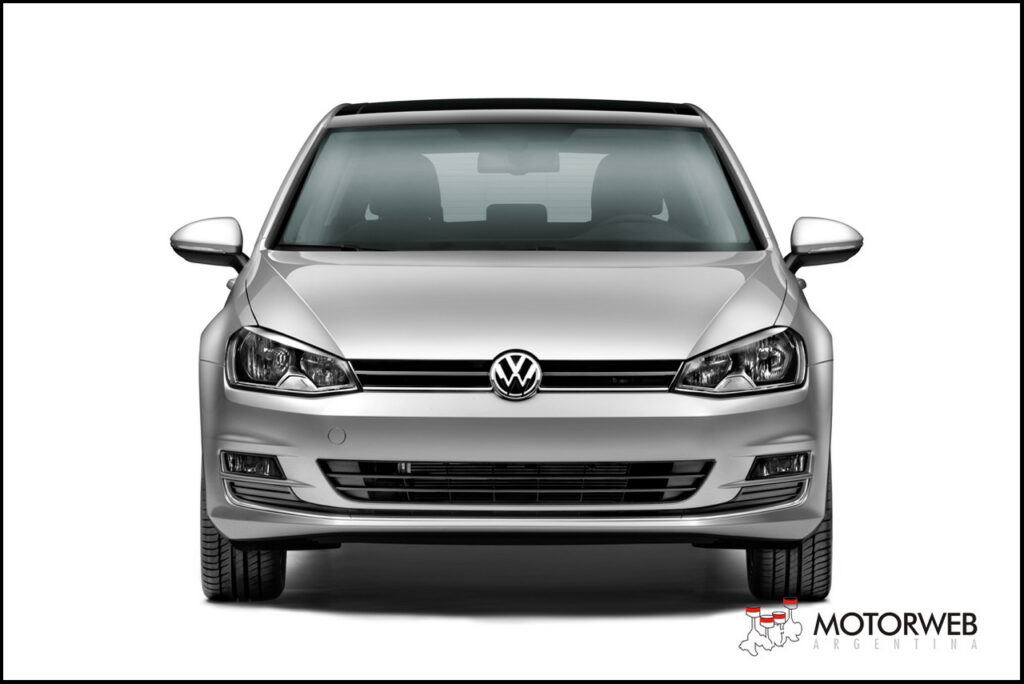 Volkswagen Golf Mexico 2015 - Motorweb 11