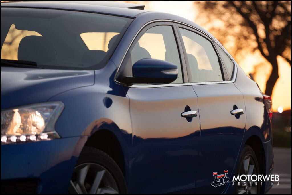 2014-09-18 TEST Nissan Sentra SR Motorweb Argentina 043