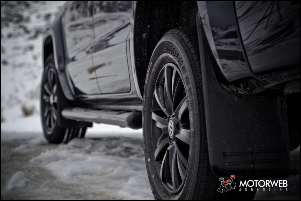 VW Amarok Dark Label Argentina 03