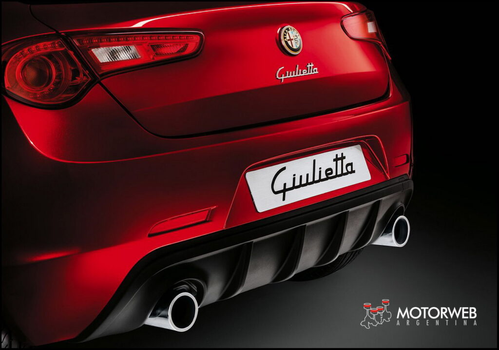 2014-10 SALON PARIS Alfa Romeo Motorweb 48
