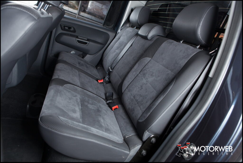 2015-01 TEST VW Amarok Dark Label Motorweb Argentina 102