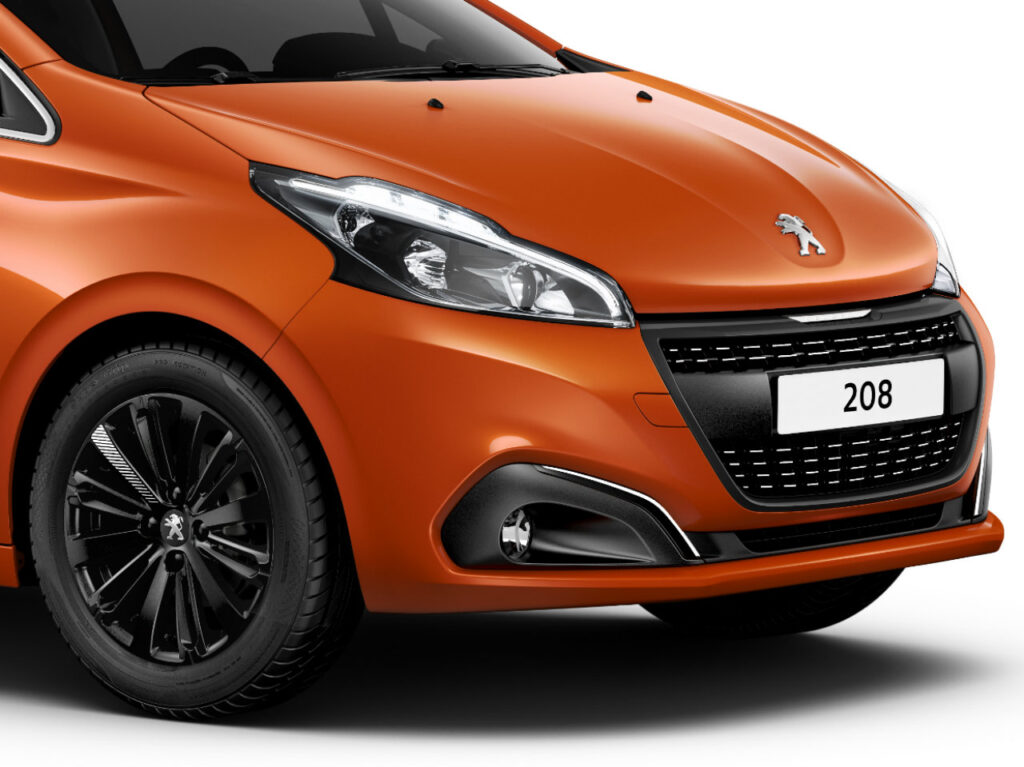 Peugeot 208 2015 - Motorweb Argentina 02
