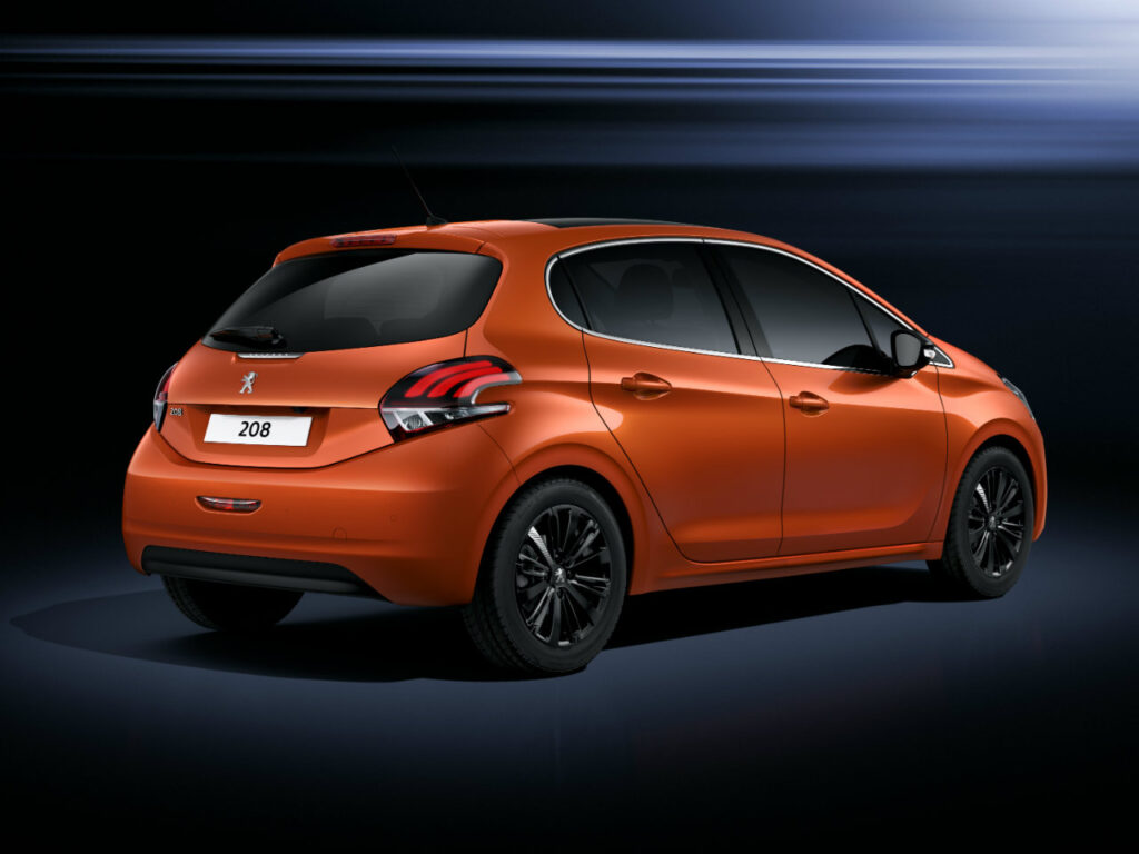 Peugeot 208 2015 - Motorweb Argentina 05