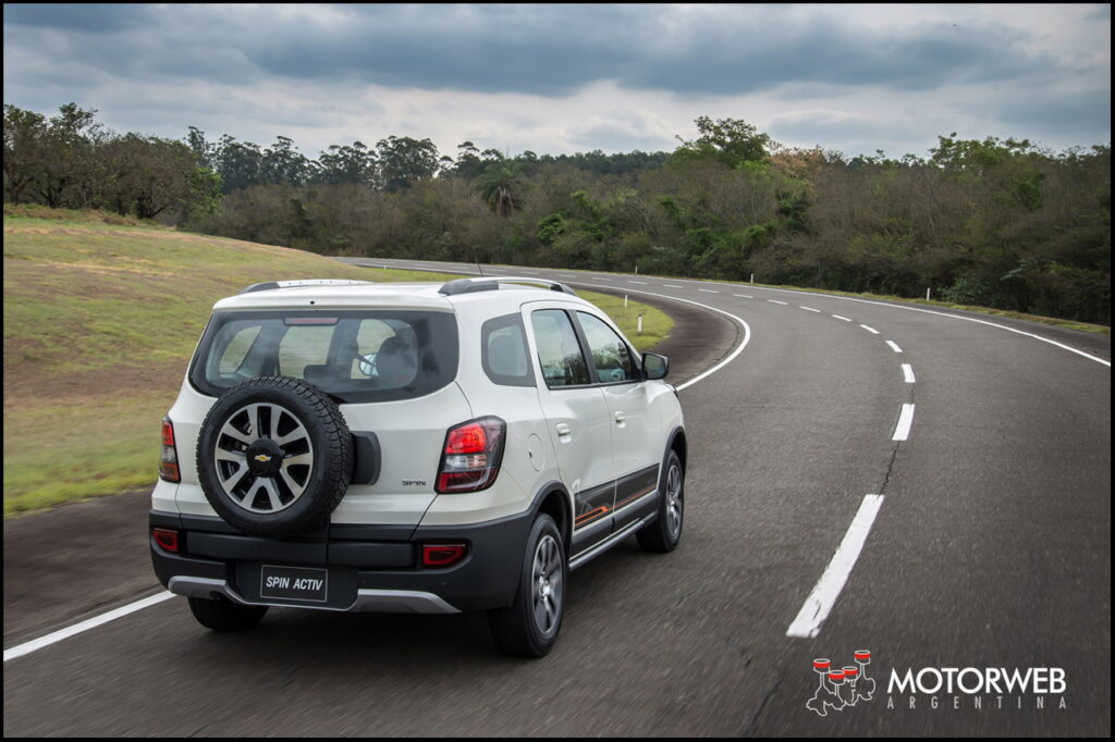 Chevrolet Spin Activ 2015