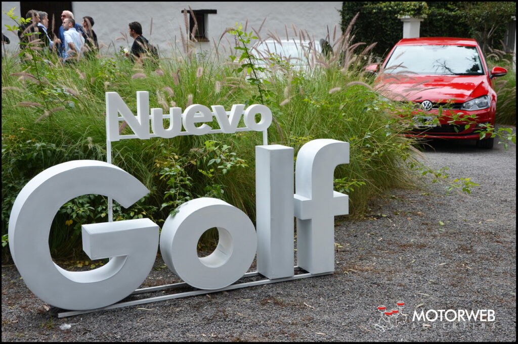 2015-04-07 LANZ VW Golf VII Motorweb Argentina 000