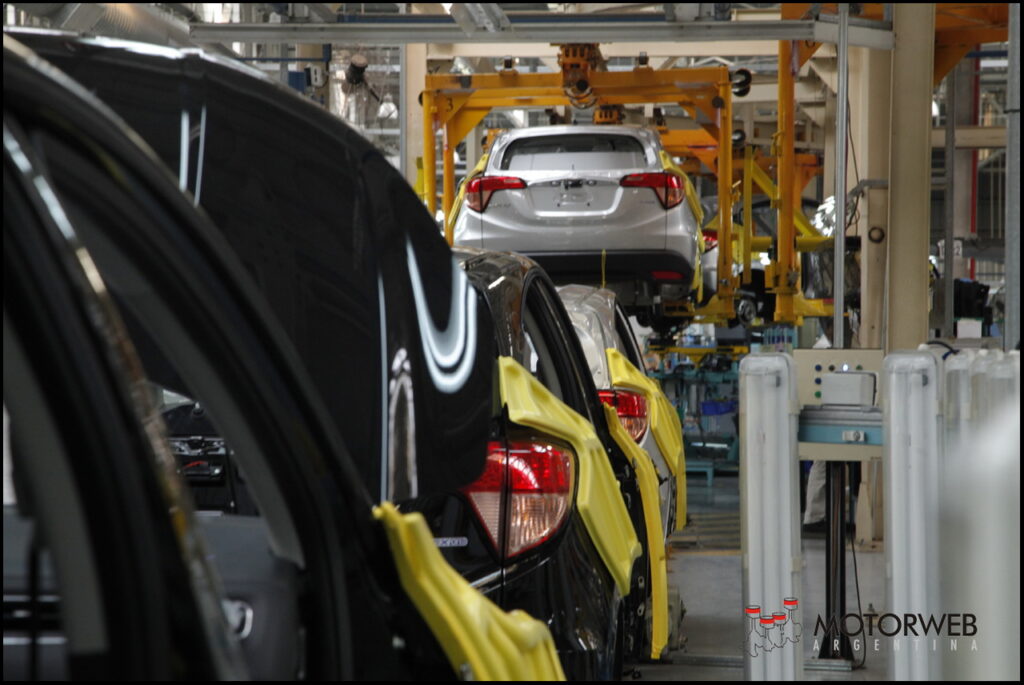 2015-04-14 Fabricacion Campana Honda HR-V-03