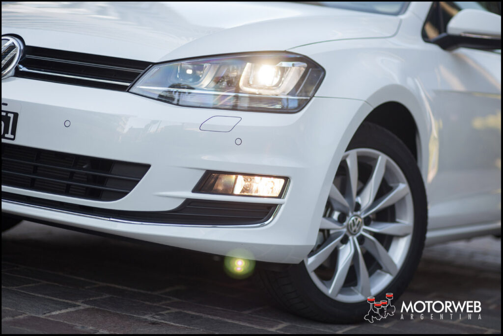 2015-04 TEST VW Golf VII Highline DSG Motorweb Argentina 009