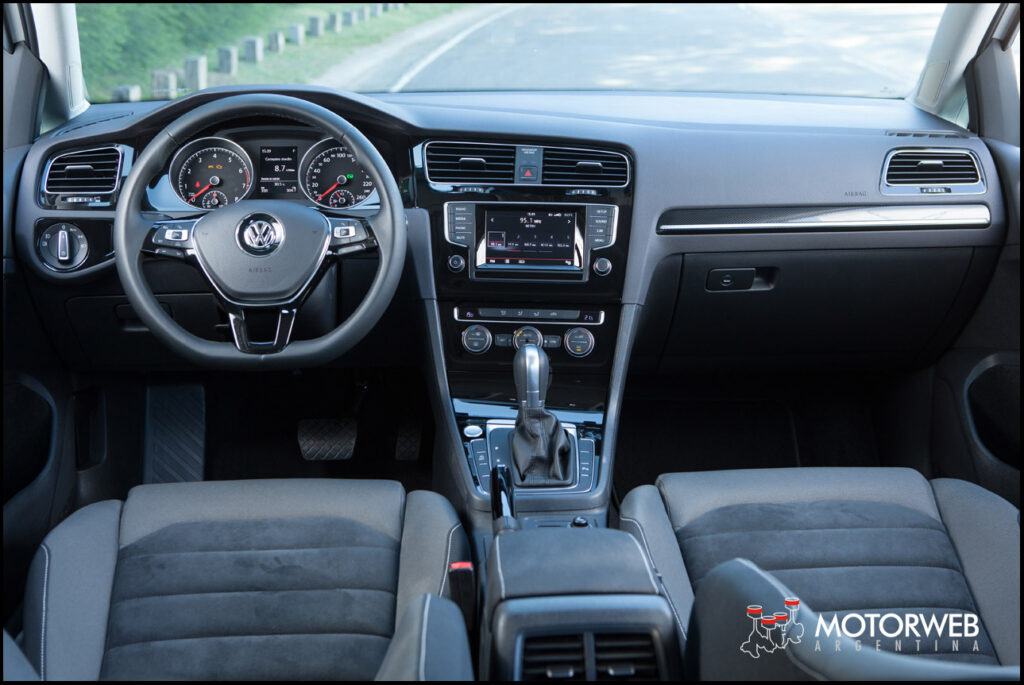 2015-04 TEST VW Golf VII Highline DSG Motorweb Argentina 034