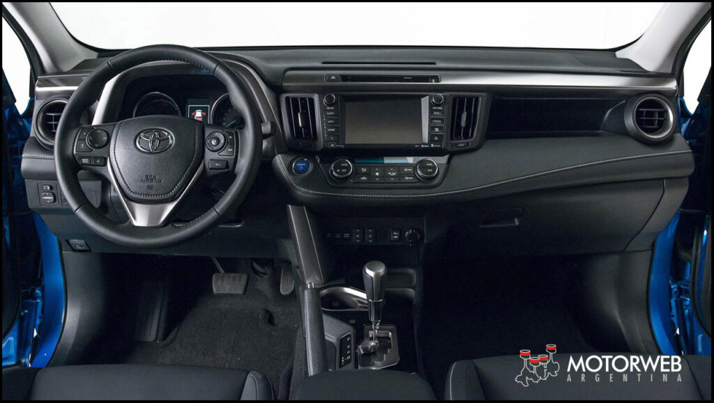 Toyota RAV4 Hybrid 2015 Motorweb Argentina 11